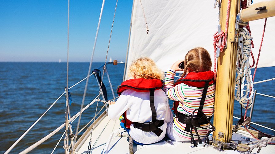 Sailing safe with kids onboard