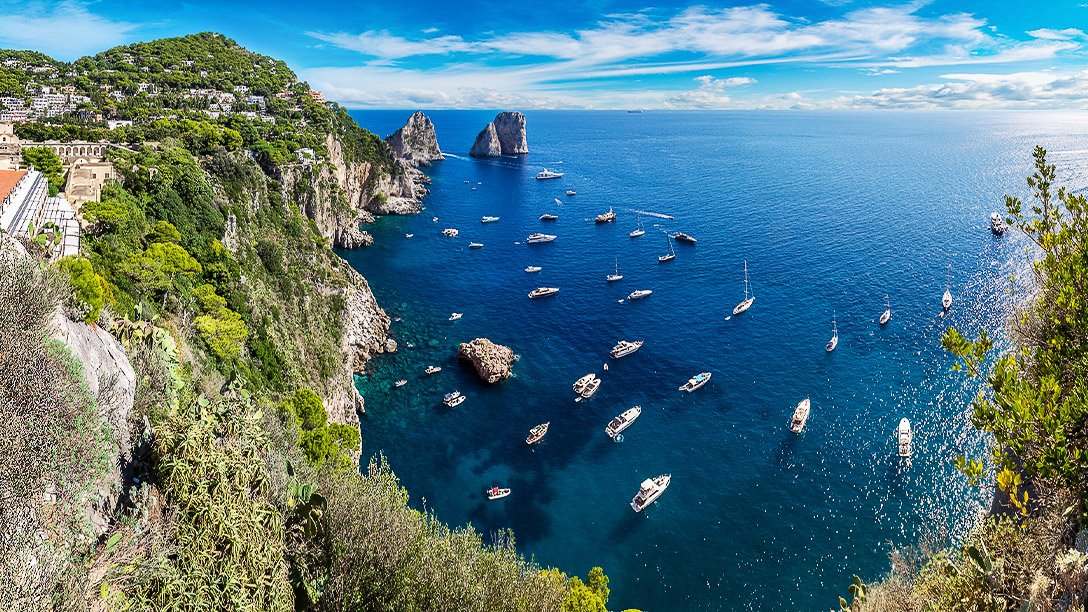 One week sailing around the Gulf of Naples